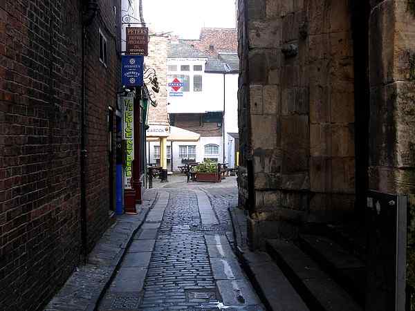 Looking towards Spurriergate.