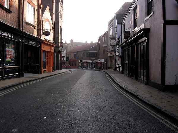 Looking north east towards Pavement.