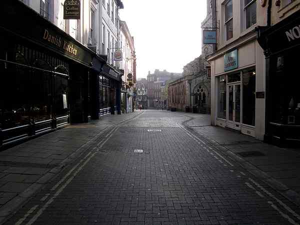 Looking north east towards Pavement.