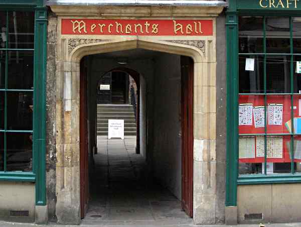 Passage (snickelway) leading to the Merchant Adventurers' Hall.