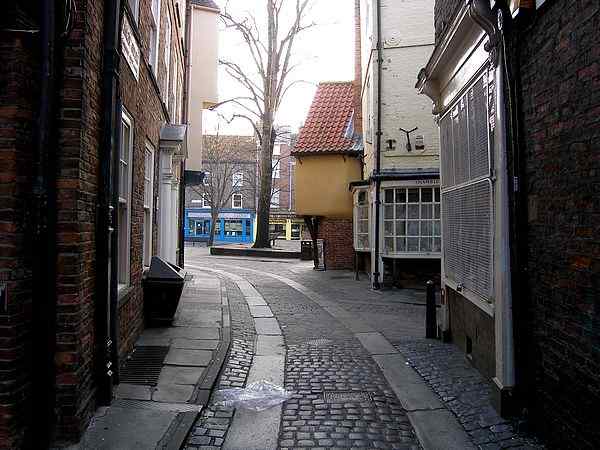 Looking towards Kings Square.
