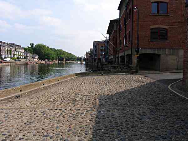 Looking south down the river towards Skeldergate Bridge.