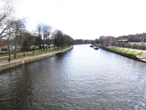 Looking downstream towards Fulford.