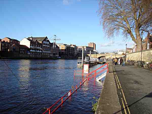 Looking upstream towards Ouse Bridge..
