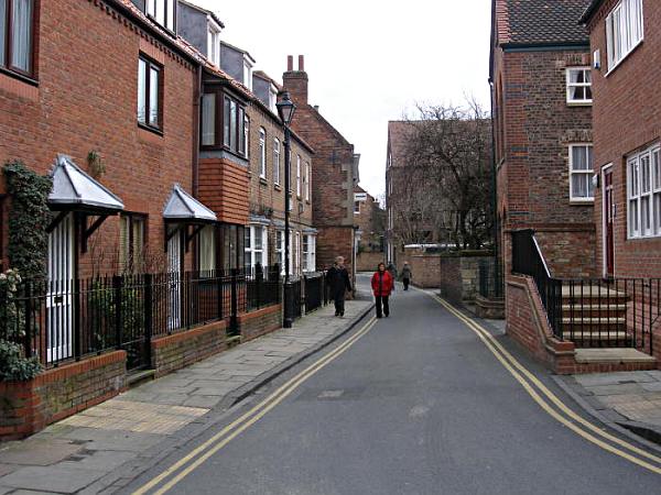 Heading towards St Saviourgate and Peasholme Green.